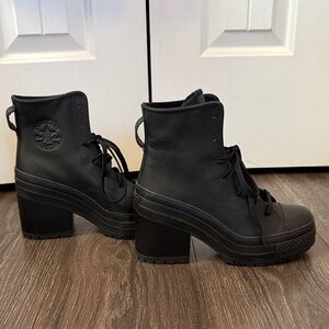 EUC - Converse Chuck Taylor All Star GR82 Boots - Black Leather - [W 7.5]